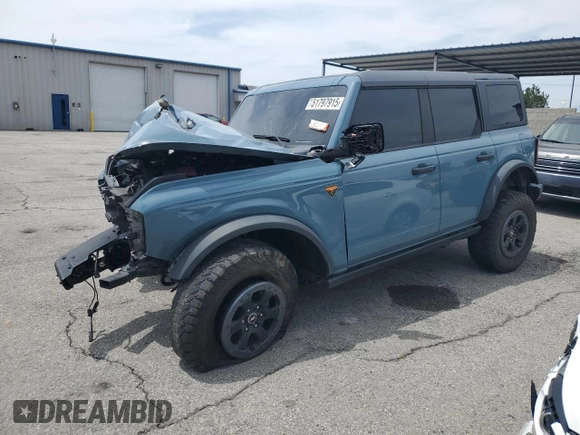 2022 Ford Bronco with VIN 1FMEE5DP4NLB75249, listed as a Copart auction lot 51797915 with 55,347 mi miles and Salvage Title. Bid and sale history available at DreamBid. Image 1.