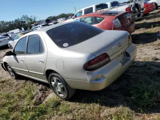 1996 Nissan Altima XE z VIN 1N4BU31D0TC157956, wystawiony jako Copart lot #80838464 z przebiegiem 132 503 mil mil oraz Szkoda całkowita • Salvage title. Historia ofert i sprzedaży dostępna na DreamBid. Obrazek 2.