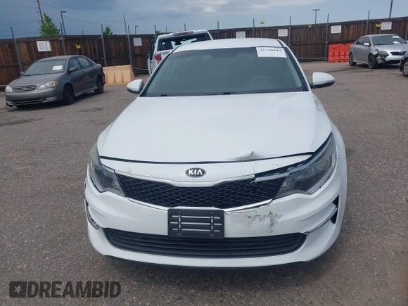 2017 Kia Optima LX z VIN 5XXGT4L38HG173231, wystawiony jako IAAI lot #42340849 z przebiegiem 100 174 mil mil oraz . Historia ofert i sprzedaży dostępna na DreamBid. Obrazek 12.