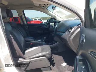 2018 Dodge Journey Crossroad z VIN 3C4PDDGG6JT387686, wystawiony jako IAAI lot #41997476 z przebiegiem 88 897 mil mil oraz . Historia ofert i sprzedaży dostępna na DreamBid. Obrazek 5.