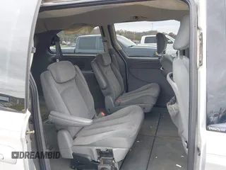 2005 Chrysler Town & Country LX with VIN 2C4GP44R95R307156, listed as a IAAI auction lot 40843940 with Not Provided miles and . Bid and sale history available at DreamBid. Image 8.