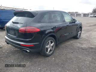 2015 Porsche Cayenne Diesel with VIN WP1AF2A29FLA31039, listed as a IAAI auction lot 42042677 with 157,884 mi miles and . Bid and sale history available at DreamBid. Image 4.