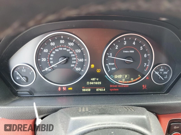 2015 BMW 4 Series 428i z VIN WBA3V5C53FP752002, wystawiony jako Copart lot #53228965 z przebiegiem 98 458 mil mil oraz Szkoda całkowita • Salvage title. Historia ofert i sprzedaży dostępna na DreamBid. Obrazek 9.