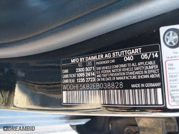 2014 Mercedes-Benz E-Class E 350 Sport with VIN WDDHF5KB2EB038828, listed as a IAAI auction lot 41238332 with 180,580 mi miles. Bid and sale history available at carsss.com. Image 9.