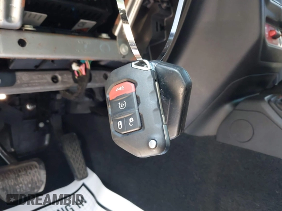 2021 Jeep Gladiator Rubicon with VIN 1C6JJTBG2ML515932, listed as a IAAI auction lot 42471704 with 57,775 mi miles and . Bid and sale history available at DreamBid. Image 11.