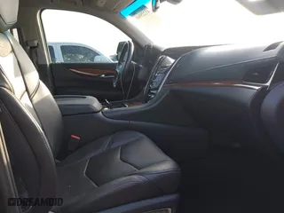 2018 Cadillac Escalade with VIN 1GYS3AKJXJR126577, listed as a IAAI auction lot 41225966 with 69,845 mi miles. Bid and sale history available at carsss.com. Image 5.