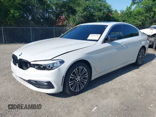 2018 BMW 5 Series 540i xDrive z VIN WBAJE7C59JG892017, wystawiony jako IAAI lot #42556936 z przebiegiem 55 170 mil mil oraz . Historia ofert i sprzedaży dostępna na DreamBid. Obrazek 20.