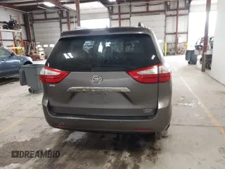 2015 Toyota Sienna Ltd with VIN 5TDDK3DC3FS106157, listed as a IAAI auction lot 41737202 with 173,724 mi miles. Bid and sale history available at carsss.com. Image 17.