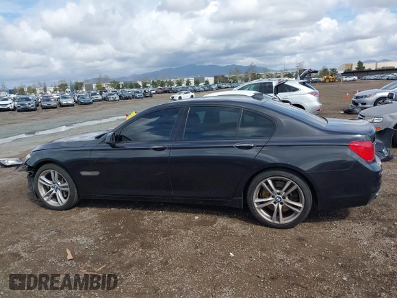 2011 BMW 7 Series 750i with VIN WBAKA8C50BCY36367, listed as a IAAI auction lot 41714313 with 109,707 mi miles. Bid and sale history available at carsss.com. Image 15.