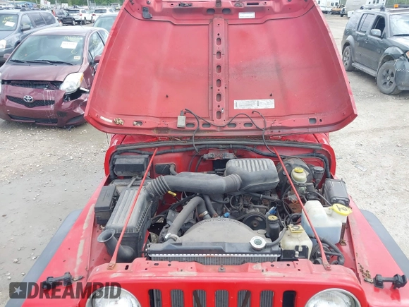 1998 Jeep Wrangler SE with VIN 1J4FY29P2WP766420, listed as a IAAI auction lot 42318624 with 200,129 mi miles and . Bid and sale history available at DreamBid. Image 10.