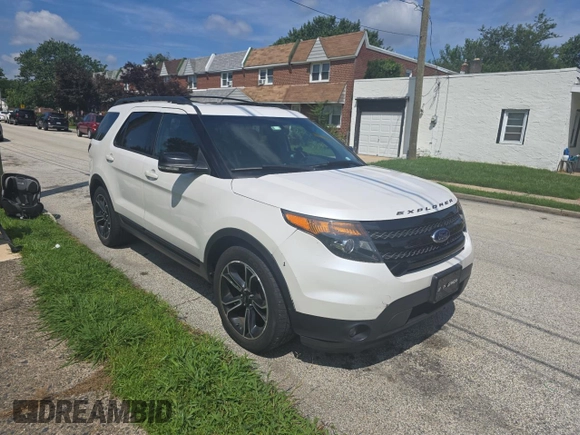 2015 Ford Explorer Sport z VIN 1FM5K8GT7FGA38206, wystawiony jako Copart lot #65540875 z przebiegiem 130 275 mil mil oraz Czysty tytuł • Clean title. Historia ofert i sprzedaży dostępna na DreamBid. Obrazek 1.