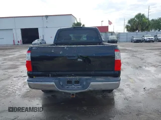 2006 Toyota Tundra SR5 с VIN 5TBET34116S519316, выставлен на аукционе IAAI как лот 42610008 с пробегом 257 101 миль миль и . История ставок и продаж доступна на DreamBid. Изображение 16.