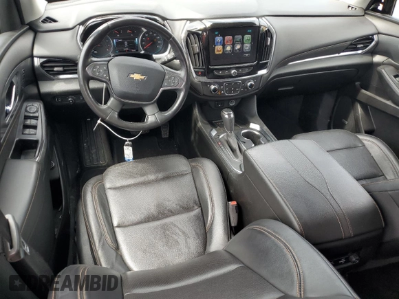 2019 Chevrolet Traverse Premier z VIN 1GNERKKW7KJ135666, wystawiony jako Copart lot #55920135 z przebiegiem 105 812 mil mil oraz Szkoda całkowita • Salvage title. Historia ofert i sprzedaży dostępna na DreamBid. Obrazek 8.