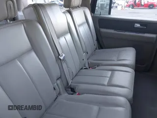 2010 Ford Expedition SSV с VIN 1FMJU1F59AEB51677, выставлен на аукционе IAAI как лот 40580840 с пробегом Не указан миль и . История ставок и продаж доступна на DreamBid. Изображение 8.