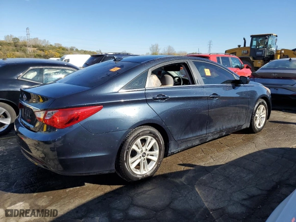 2012 Hyundai Sonata GLS with VIN 5NPEB4ACXCH470690, listed as a Copart auction lot 77692684 with 0 mi miles and Salvage Title. Bid and sale history available at carsss.com. Image 3.