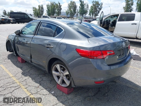 2013 Acura ILX Premium z VIN 19VDE1F57DE013667, wystawiony jako IAAI lot #42246256 z przebiegiem 174 167 mil mil oraz . Historia ofert i sprzedaży dostępna na DreamBid. Obrazek 3.