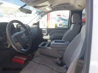 2018 Chevrolet Silverado 1500 Work Truck with VIN 1GCNCNEHXJZ346840, listed as a IAAI auction lot 41636787 with 118,131 mi miles. Bid and sale history available at carsss.com. Image 5.