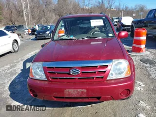 2004 Suzuki XL-7 LX with VIN JS3TX92V844110977, listed as a IAAI auction lot 41343611 with 64,773 mi miles. Bid and sale history available at carsss.com. Image 13.