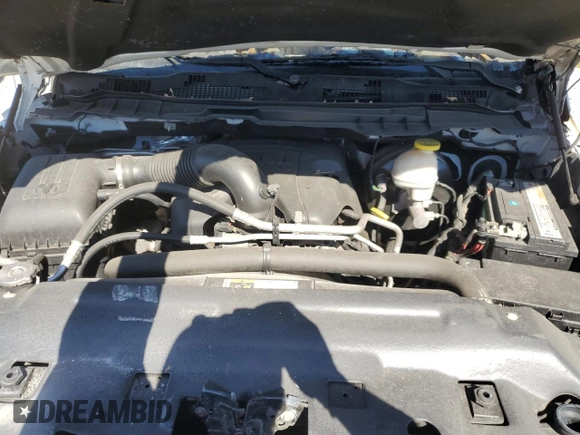 2017 Ram 1500 Tradesman z VIN 3C6JR6DT9HG631829, wystawiony jako Copart lot #48333395 z przebiegiem Nie podano mil oraz Nie do naprawy • Non repairable. Historia ofert i sprzedaży dostępna na DreamBid. Obrazek 11.