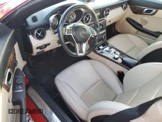 2016 Mercedes-Benz SLK 300 z VIN WDDPK3JA4GF123041, wystawiony jako Copart lot #43776305 z przebiegiem 72 863 mil mil oraz Szkoda całkowita • Salvage title. Historia ofert i sprzedaży dostępna na DreamBid. Obrazek 8.