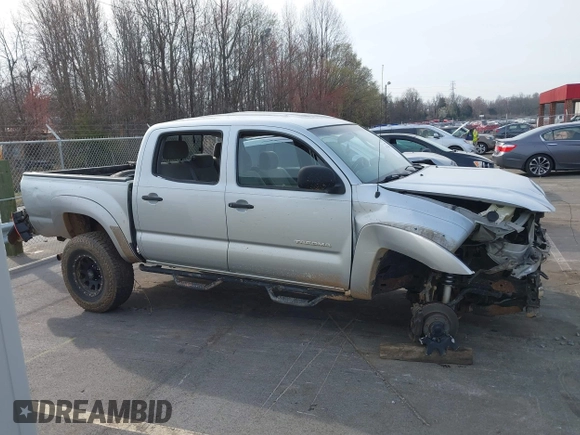 2007 Toyota Tacoma with VIN 5TELU42N37Z324958, listed as a IAAI auction lot 41791440 with 341,622 mi miles and . Bid and sale history available at DreamBid. Image 14.