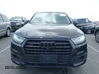 2018 Audi Q7 Premium Plus z VIN WA1LHAF71JD021489, wystawiony jako IAAI lot #42233192 z przebiegiem 103 896 mil mil oraz . Historia ofert i sprzedaży dostępna na DreamBid. Obrazek 12.
