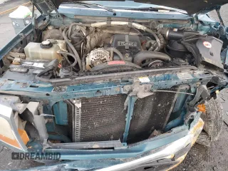 1996 Ford F-250 with VIN 2FTHF26F1TCA35894, listed as a Copart auction lot 41414045 with 275,032 mi miles and Salvage Title. Bid and sale history available at carsss.com. Image 12.