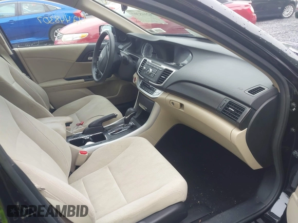 2013 Honda Accord EX z VIN 1HGCR2F79DA220323, wystawiony jako IAAI lot #42448307 z przebiegiem 97 939 mil mil oraz . Historia ofert i sprzedaży dostępna na DreamBid. Obrazek 5.