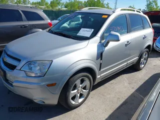 2014 Chevrolet Captiva Sport LT with VIN 3GNAL3EK7ES674757, listed as a IAAI auction lot 42239453 with 108,159 mi miles and . Bid and sale history available at DreamBid. Image 2.