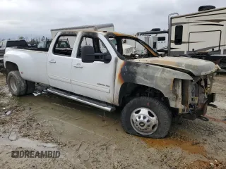 2014 Chevrolet Silverado 3500HD LTZ z VIN 1GC4K1C82EF110023, wystawiony jako Copart lot #42529335 z przebiegiem Nie podano mil oraz Nie do naprawy • Non repairable. Historia ofert i sprzedaży dostępna na DreamBid. Obrazek 4.