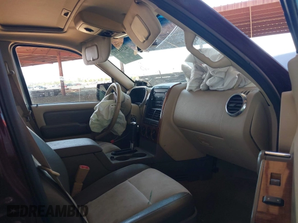 2006 Ford Explorer Eddie Bauer with VIN 1FMEU64816UB18746, listed as a IAAI auction lot 42315397 with 188,059 mi miles and . Bid and sale history available at DreamBid. Image 5.