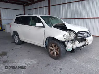 2009 Toyota Highlander z VIN JTEDS41A892074869, wystawiony jako IAAI lot #41705345 z przebiegiem 149 304 mil mil oraz . Historia ofert i sprzedaży dostępna na DreamBid. Obrazek 1.