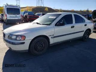 2001 Volvo S60 with VIN YV1RS61R412084860, listed as a Copart auction lot 77227144 with 170,853 mi miles and Non Repairable. Bid and sale history available at carsss.com. Image 1.