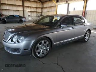 2007 Bentley Flying Spur с VIN SCBBR93W27C046511, выставлен на аукционе Copart как лот 62939235 с пробегом 93 787 миль миль и Списание • Salvage title. История ставок и продаж доступна на DreamBid. Изображение 1.