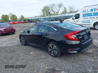2017 Honda Civic Sedan EX-T with VIN 19XFC1F32HE204861, listed as a IAAI auction lot 42031039 with 61,043 mi miles. Bid and sale history available at carsss.com. Image 3.