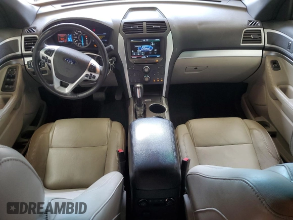 2011 Ford Explorer XLT with VIN 1FMHK8D85BGA68070, listed as a Copart auction lot 49883715 with 141,654 mi miles and Salvage Title. Bid and sale history available at carsss.com. Image 8.