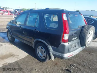 2005 Honda CR-V LX with VIN JHLRD68555C014550, listed as a IAAI auction lot 41986080 with 263,617 mi miles. Bid and sale history available at carsss.com. Image 3.