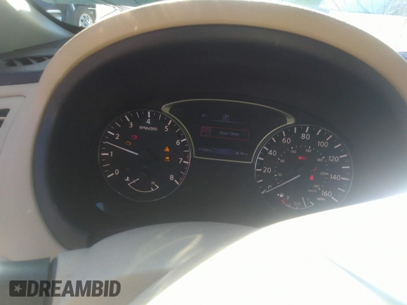 2016 Nissan Altima SR with VIN 1N4AL3AP3GC184535, listed as a IAAI auction lot 41696129 with 117,283 mi miles and . Bid and sale history available at carsss.com. Image 7.