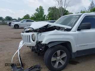 2016 Jeep Patriot Latitude with VIN 1C4NJRFB5GD674048, listed as a IAAI auction lot 42502023 with 128,127 mi miles and . Bid and sale history available at DreamBid. Image 6.