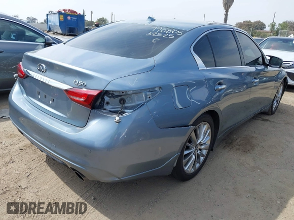 2018 Infiniti Q50 3.0t LUXE with VIN JN1EV7AP9JM352079, listed as a IAAI auction lot 42030404 with 62,550 mi miles. Bid and sale history available at carsss.com. Image 4.