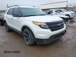 2014 Ford Explorer Sport z VIN 1FM5K8GT3EGB49107, wystawiony jako IAAI lot #41400418 z przebiegiem 150 755 mil mil oraz . Historia ofert i sprzedaży dostępna na DreamBid. Obrazek 1.