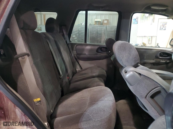 2004 Chevrolet TrailBlazer LS with VIN 1GNDT13SX42289904, listed as a Copart auction lot 44515225 with 165,168 mi miles and Salvage Title. Bid and sale history available at carsss.com. Image 11.