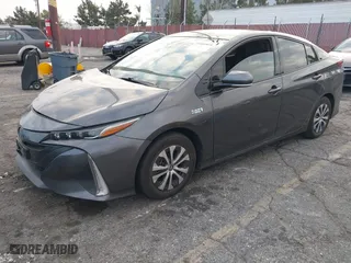 2020 Toyota Prius Prime LE with VIN JTDKARFP0L3143838, listed as a IAAI auction lot 41461818 with NaN miles. Bid and sale history available at carsss.com. Image 17.