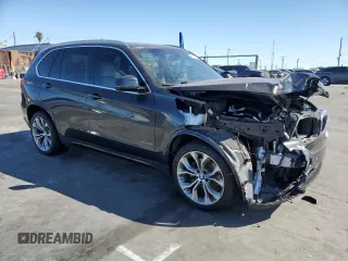 2017 BMW X5 xDrive35i z VIN 5UXKR0C58H0V68965, wystawiony jako Copart lot #45526395 z przebiegiem 91 829 mil mil oraz Szkoda całkowita • Salvage title. Historia ofert i sprzedaży dostępna na DreamBid. Obrazek 4.