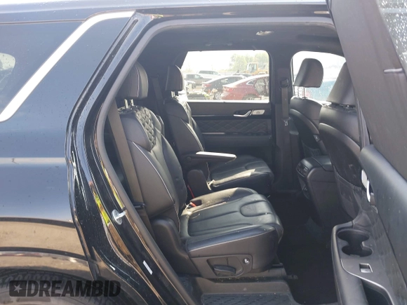 2020 Hyundai Palisade Limited with VIN KM8R5DHE0LU147007, listed as a IAAI auction lot 42027814 with 71,385 mi miles and . Bid and sale history available at DreamBid. Image 8.