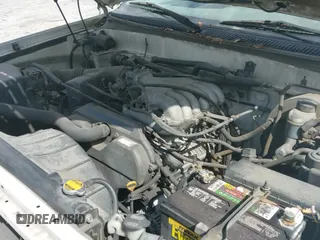 2001 Toyota Tundra с VIN 5TBJN32171S212866, выставлен на аукционе IAAI как лот 42619640 с пробегом 357 164 миль миль и . История ставок и продаж доступна на DreamBid. Изображение 12.