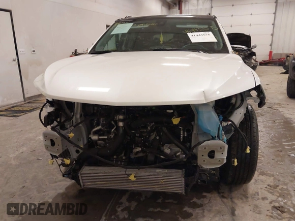 2024 Chevrolet Blazer LT with VIN 3GNKBJR40RS170127, listed as a IAAI auction lot 41443575 with 13,200 mi miles and . Bid and sale history available at DreamBid. Image 12.
