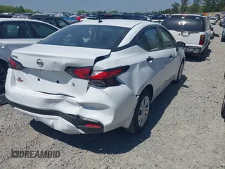 2024 Nissan Versa S с VIN 3N1CN8DV4RL928738, выставлен на аукционе IAAI как лот 42006335 с пробегом 8 713 миль миль и . История ставок и продаж доступна на DreamBid. Изображение 4.