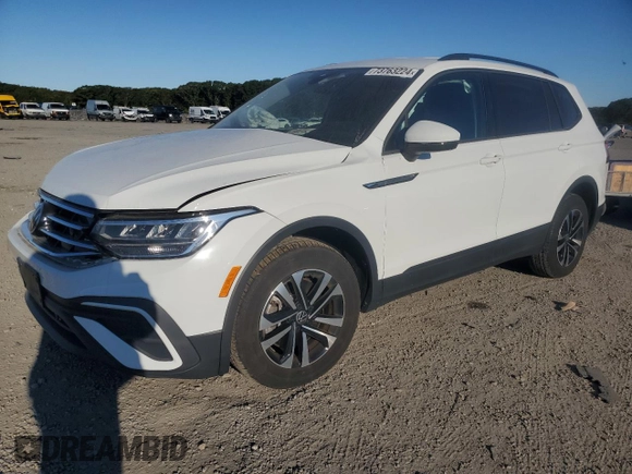 2023 Volkswagen Tiguan S с VIN 3VVFB7AX5PM093275, выставлен на аукционе Copart как лот 73763224 с пробегом 11 084 миль миль и Списание • Salvage title. История ставок и продаж доступна на DreamBid. Изображение 1.