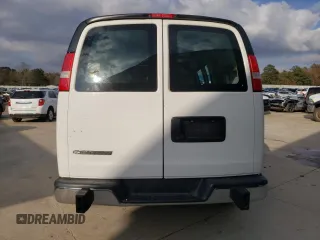 2018 Chevrolet Express Cargo Van with VIN 1GCWGAFG6J1904771, listed as a Copart auction lot 43149055 with 288,899 mi miles and Clean Title. Bid and sale history available at carsss.com. Image 6.